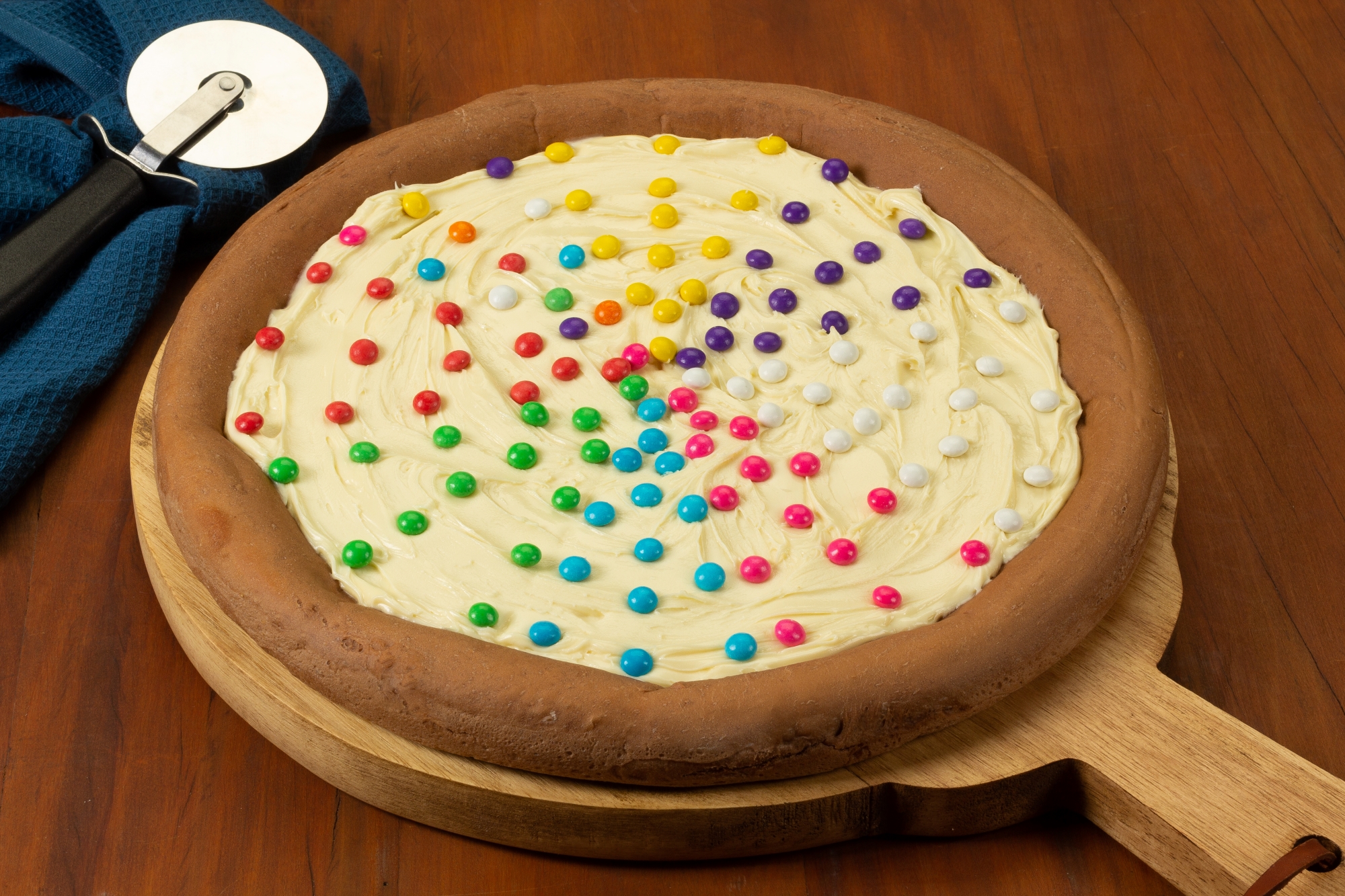 Pizza de Chocolate Branco com Chocogiros 🍫 Mavalério